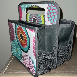 Thirty One Utility Tote small in bubble bloom EUC